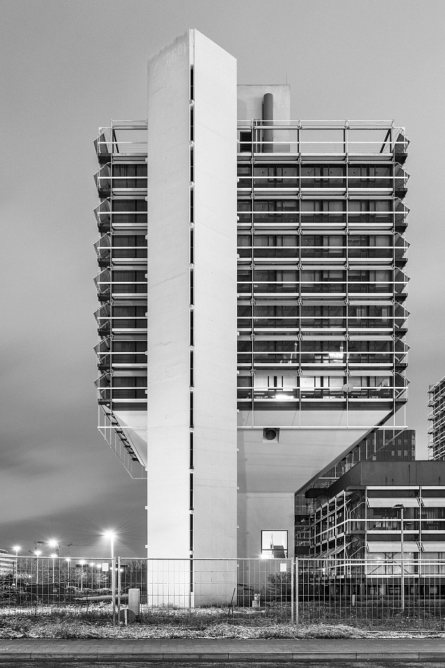 Eli Singalovski, Olivetti 1
2015, Archival Pigment Print