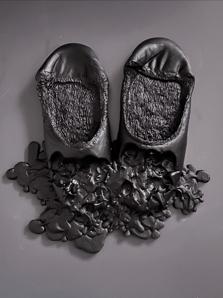 Katya Izabel Filmus, Slippers
2025, Lead Crystal glass